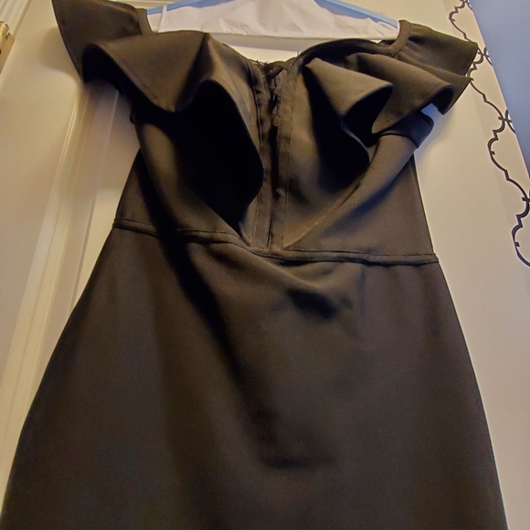 About Us Off the Shoulder Cocktail Dress - Picture 2 of 7